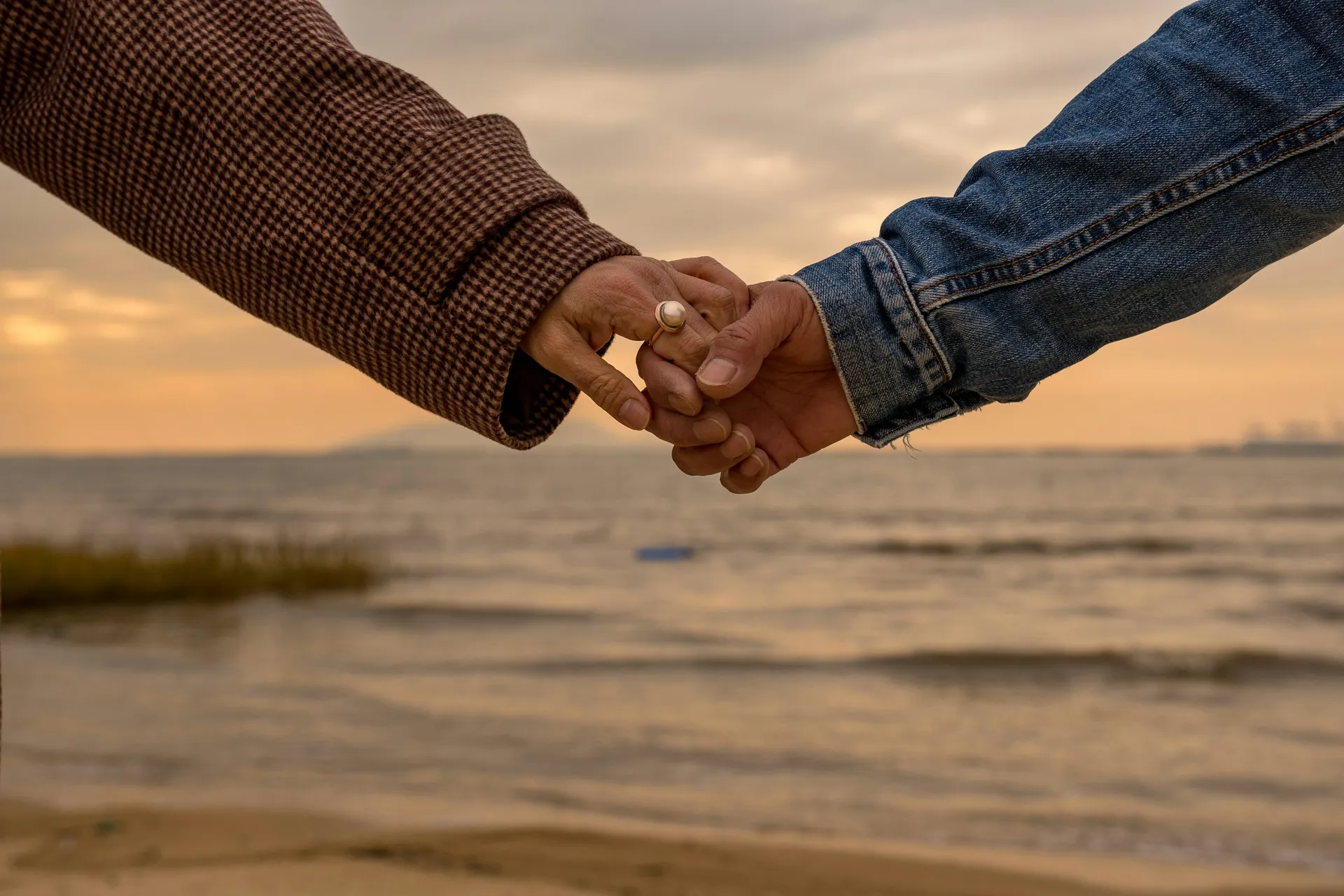 Couples therapy session at Fresh Breath Therapy in Greensboro, NC